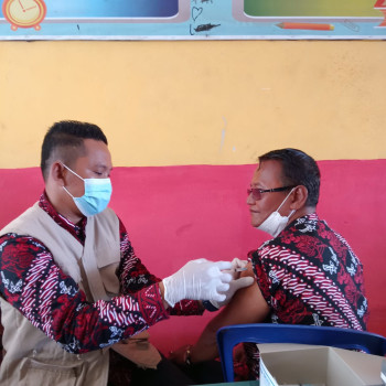 SMPN 1  Muara Telang Turut Sukseskan Program Vaksinasi Covid